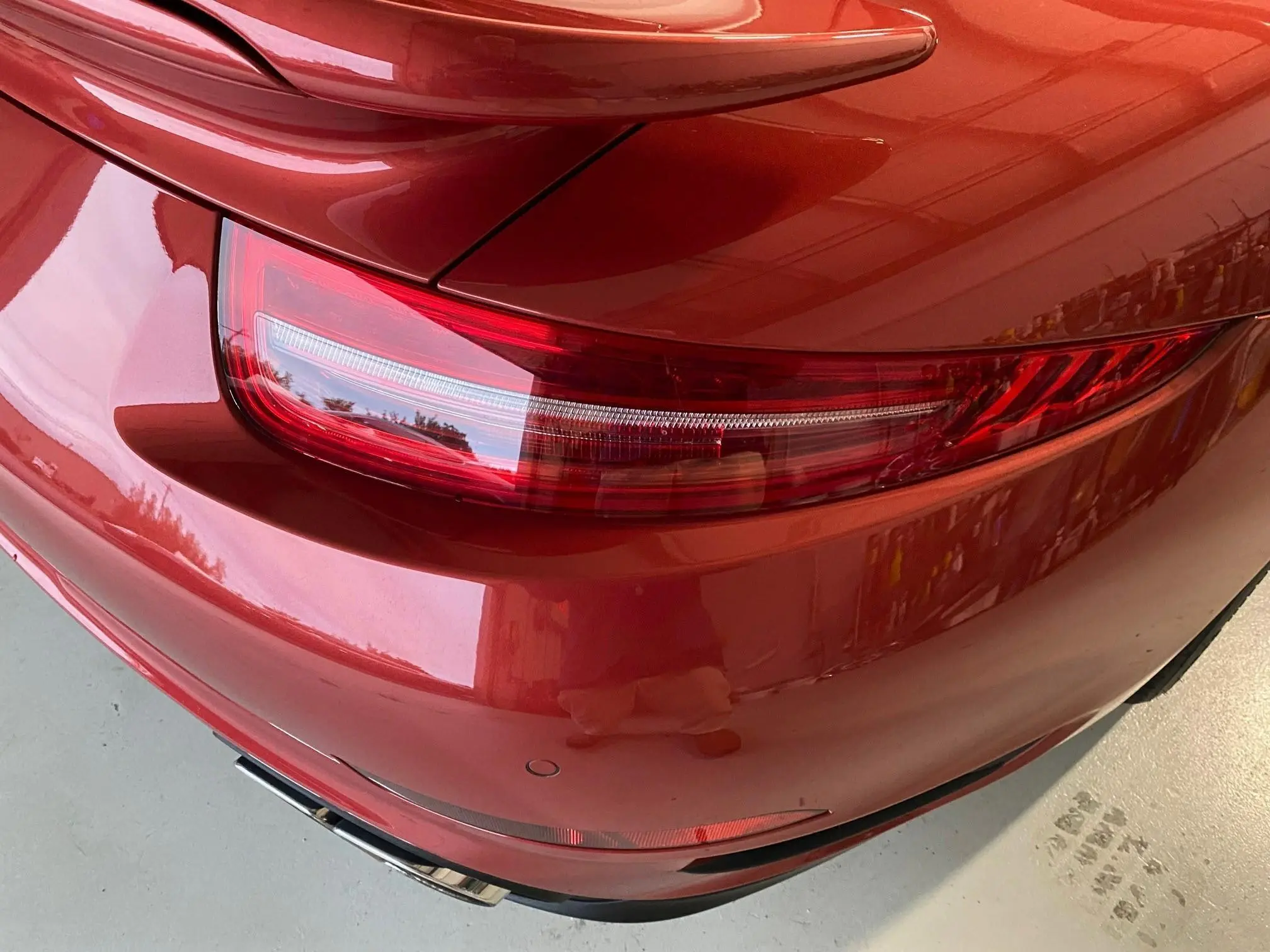 2014 Porsche 911 Turbo Coupe in Amaranth Red Metallic