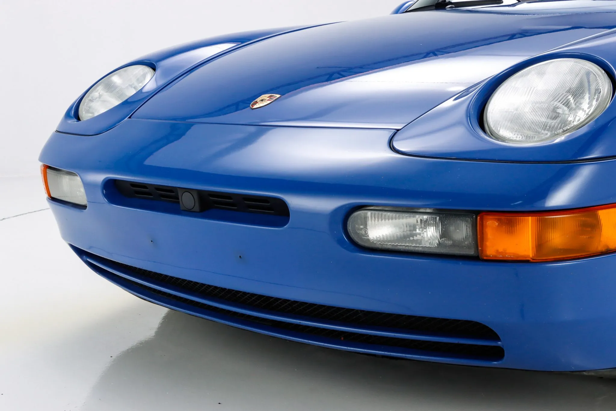 1993 Porsche 968 Club Sport in Maritime Blue