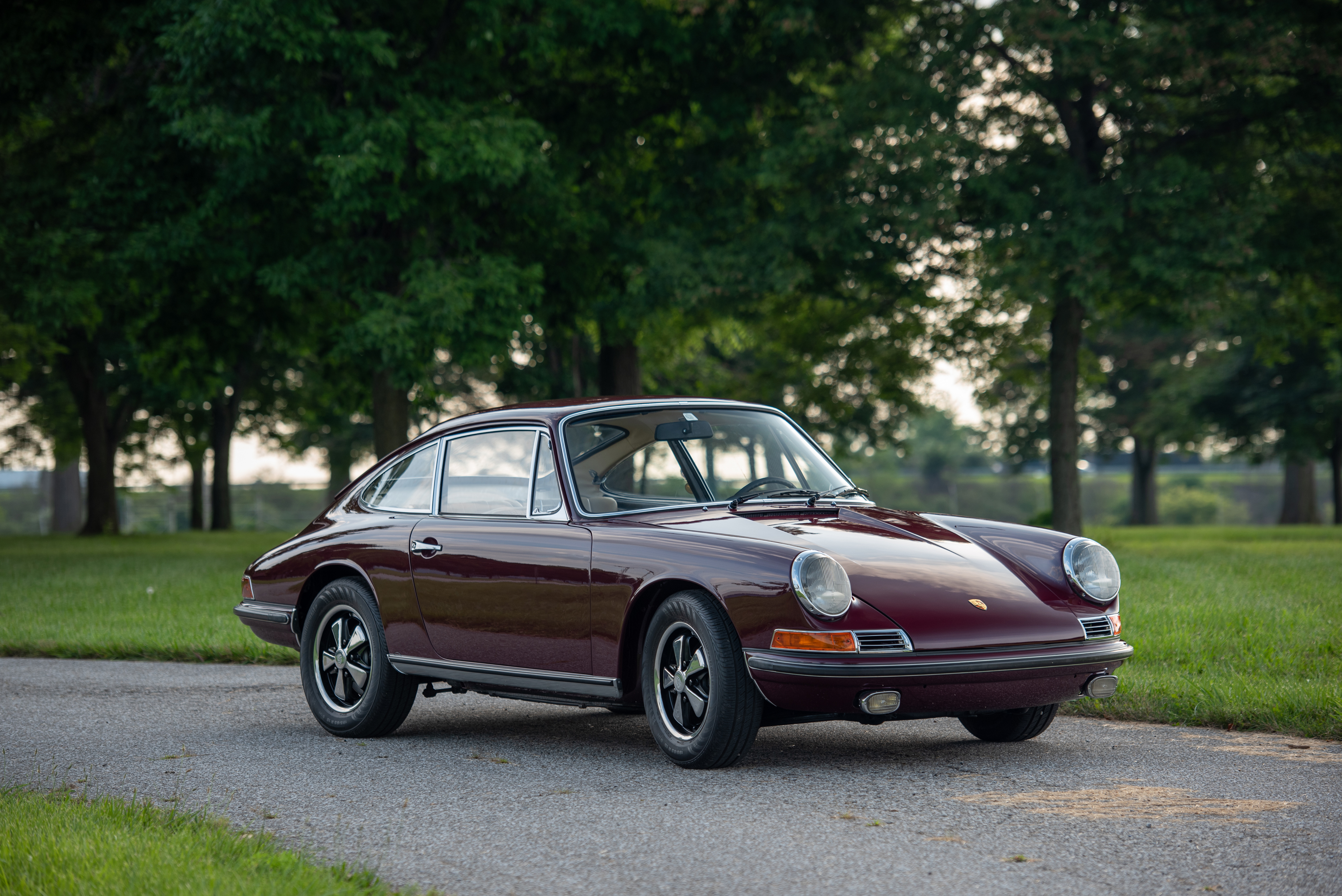 1968 Porsche 911 S 'Sportomatic' in Burgundy Red