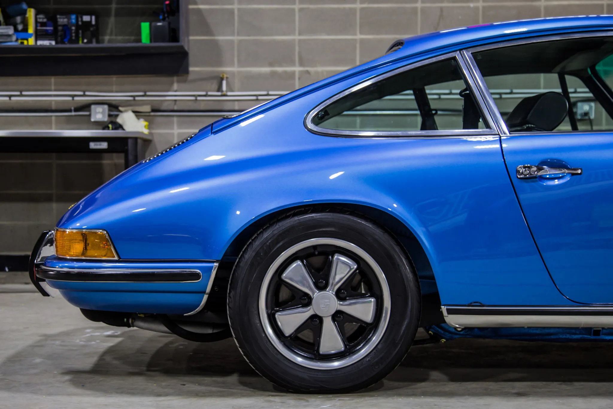1969 Porsche 911S in Metallic Blue