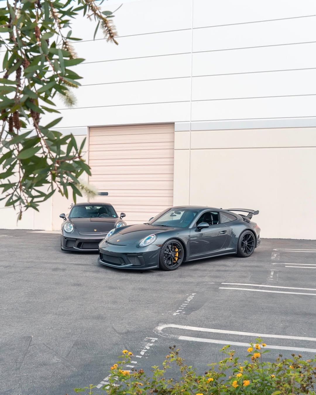 2019 Porsche 911 GT3 in Carbon Grey Metallic
