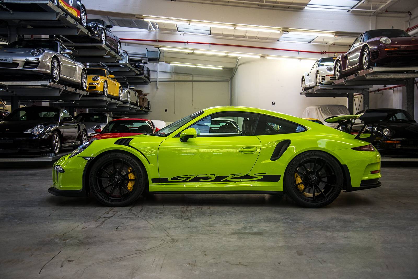 2016 Porsche 911 GT3 RS in Birch Green