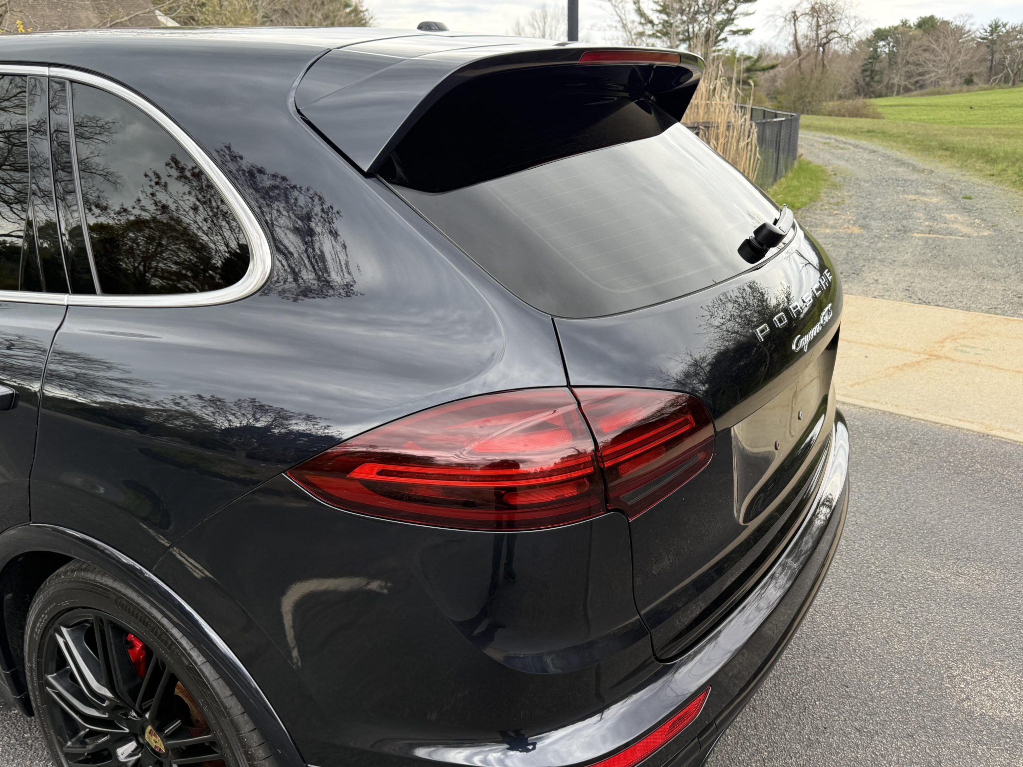 2016 Porsche Cayenne GTS in Moonlight Blue Metallic