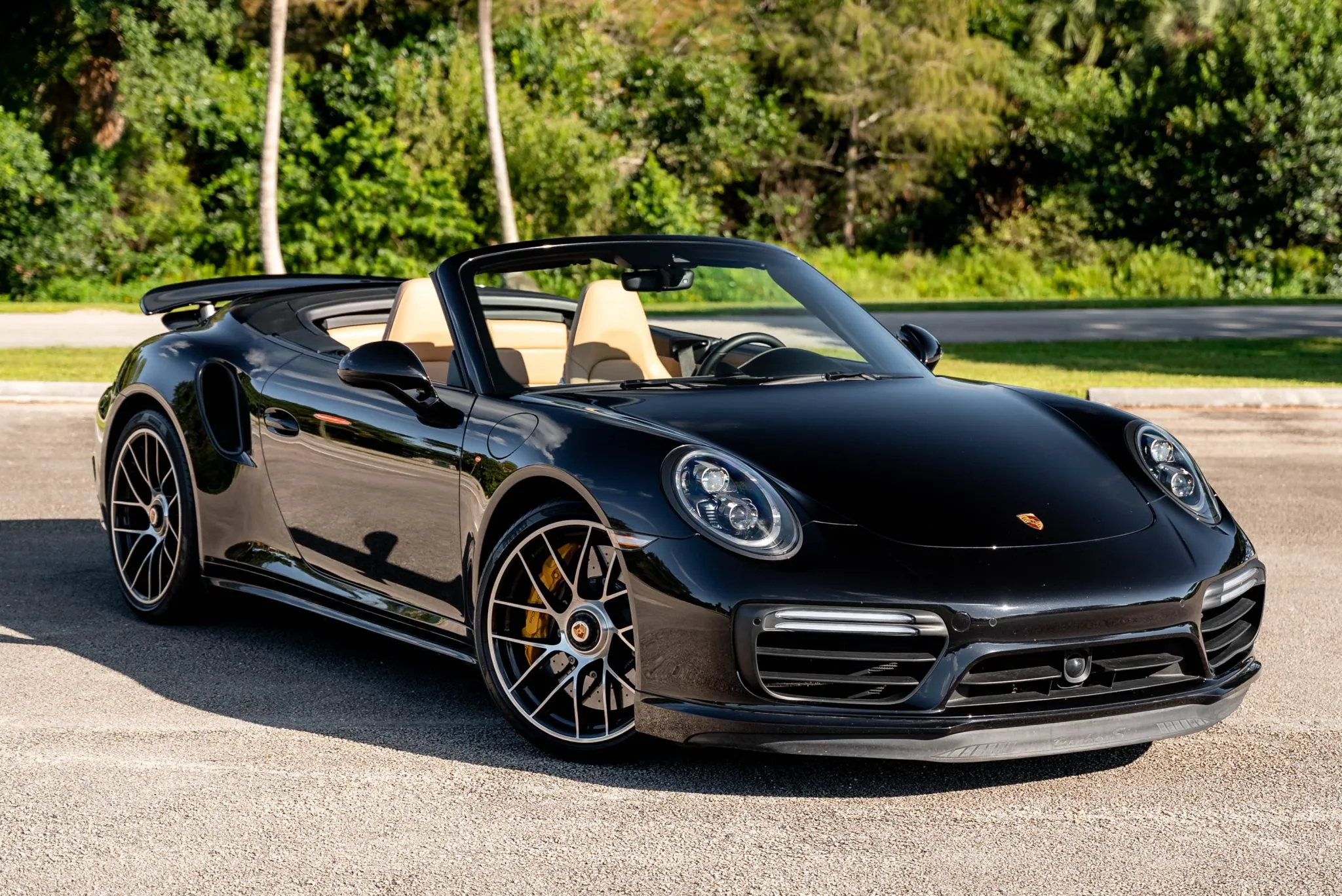 2019 Porsche 911 Turbo S Cabriolet in Jet Black Metallic