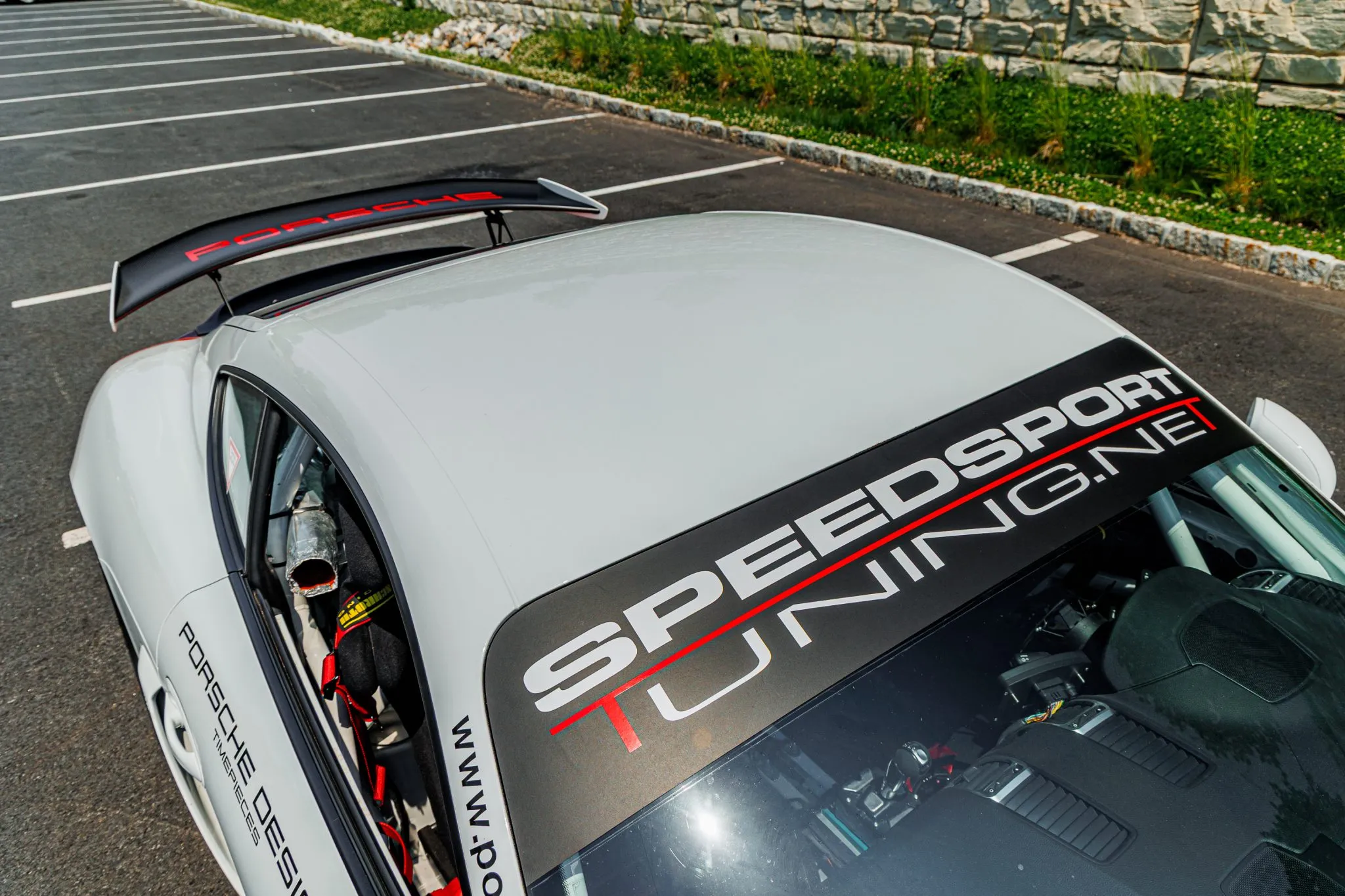 2016 Porsche Cayman GT4 Clubsport in Pure White