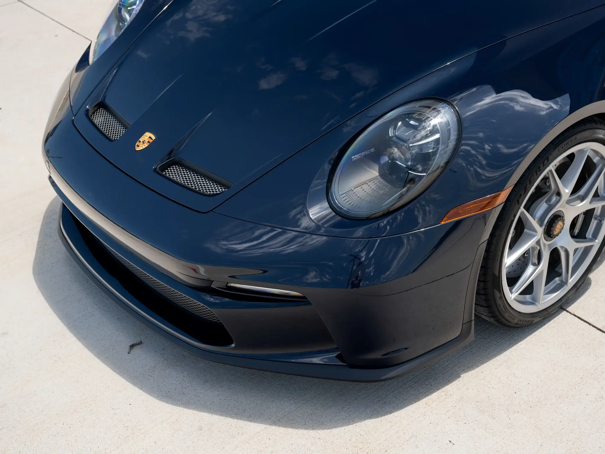 2024 Porsche 911 S/T in X Blue