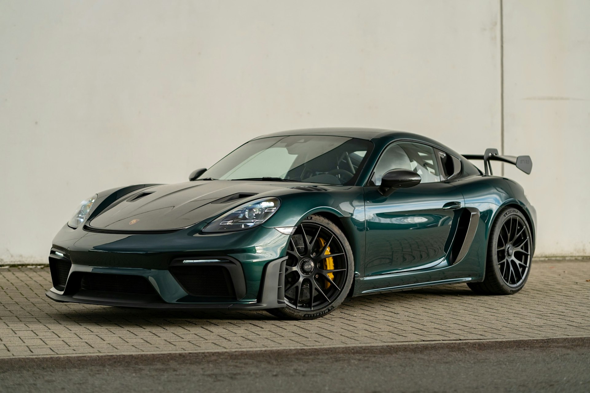 2022 Porsche 718 Cayman GT4 RS Weissach Pack in Jet Green Metallic