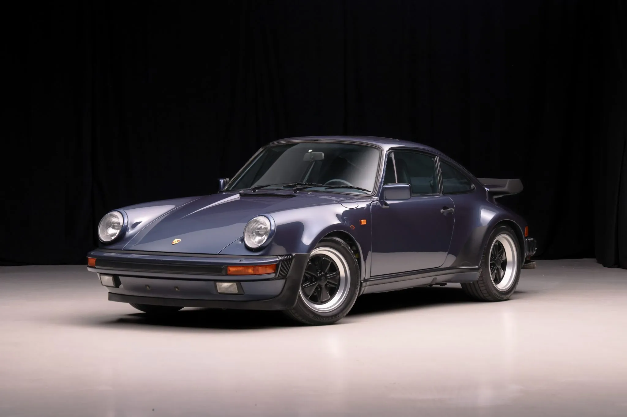 1986 Porsche 911 Turbo Coupe in Prussian Blue Metallic