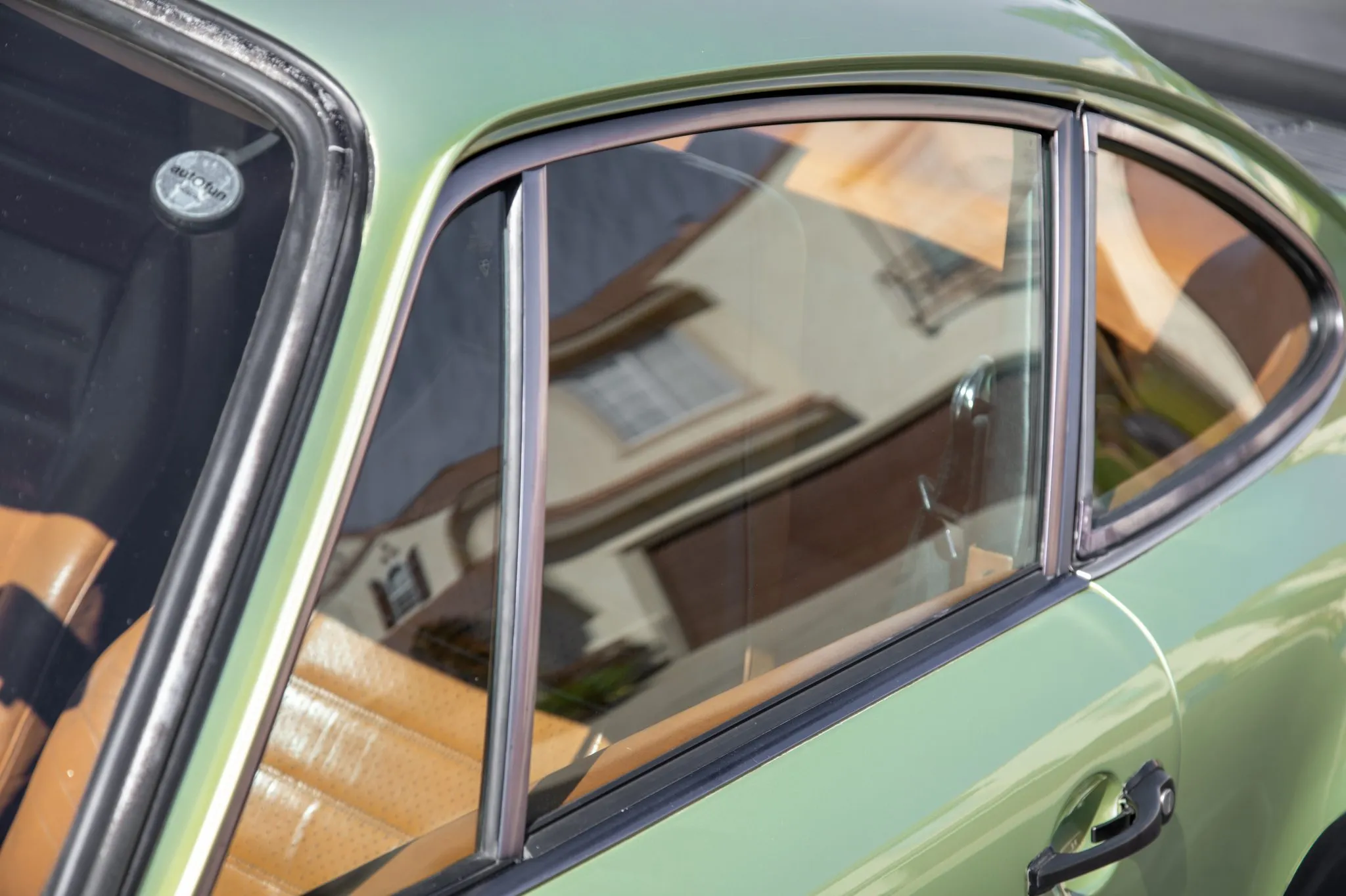 1980 Porsche 911SC Coupe in Light Green Metallic
