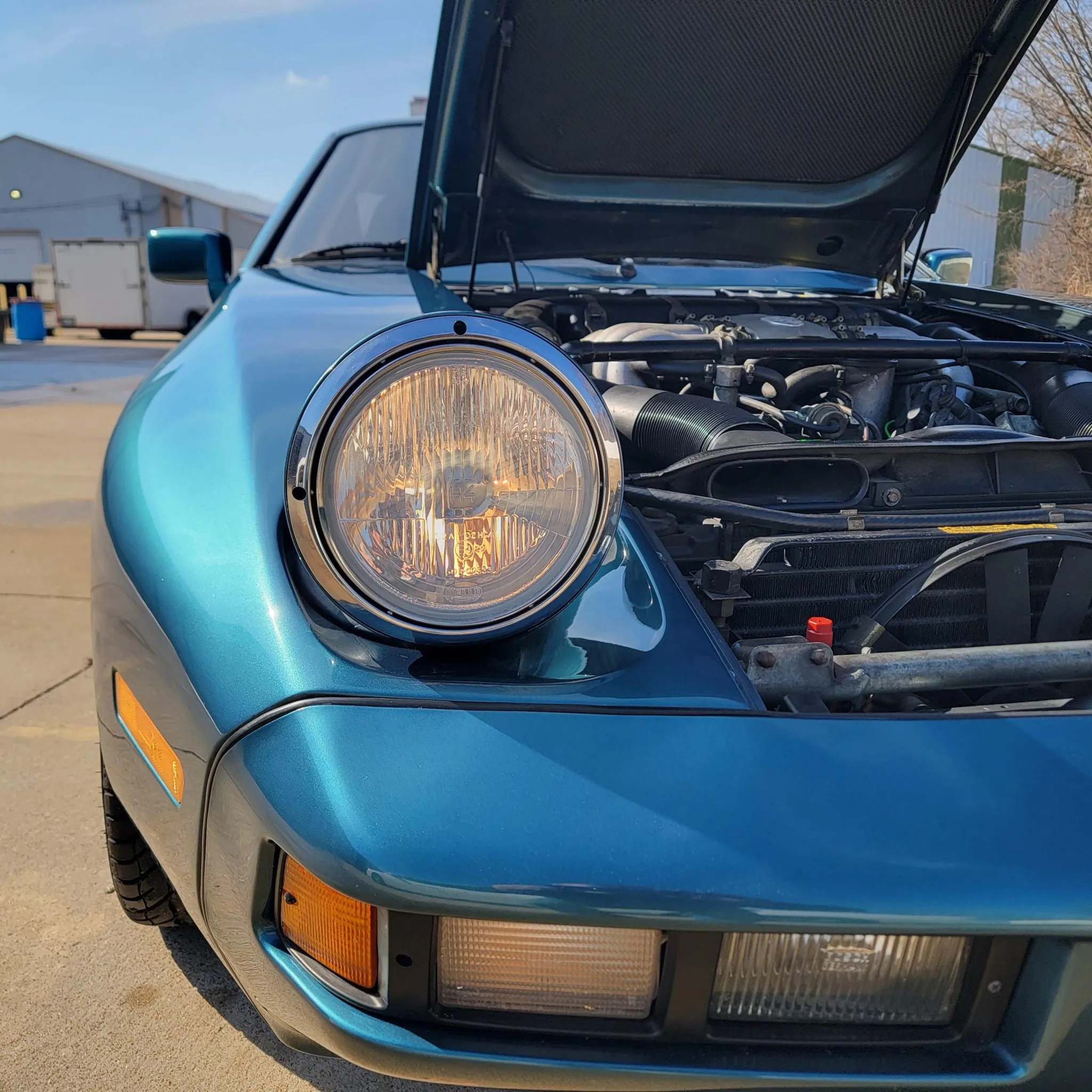 1980 Porsche 928 5-Speed in Petrol Blue Metallic