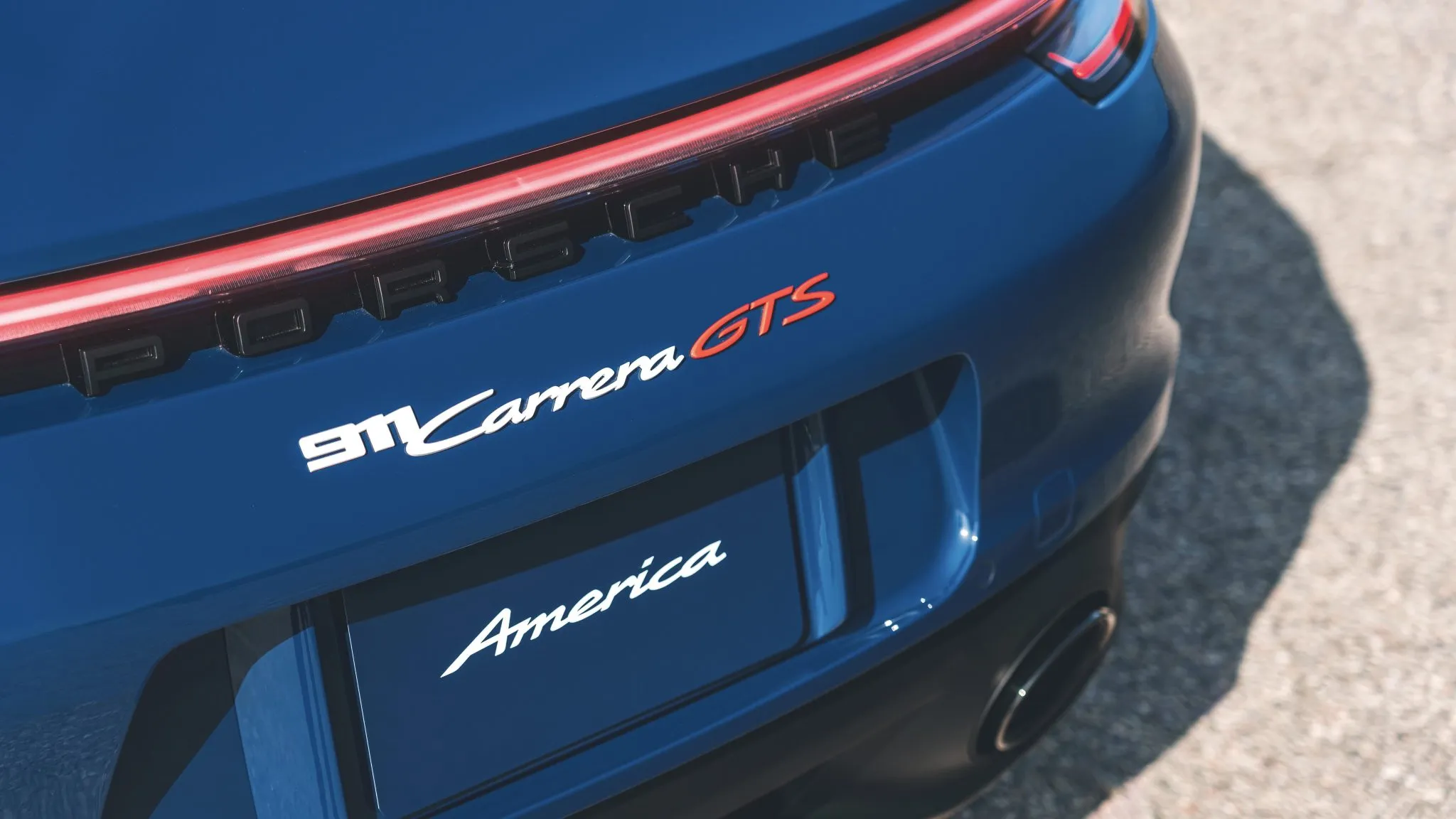 2023 Porsche 911 Carrera GTS Cabriolet America Edition in Azure Blue
