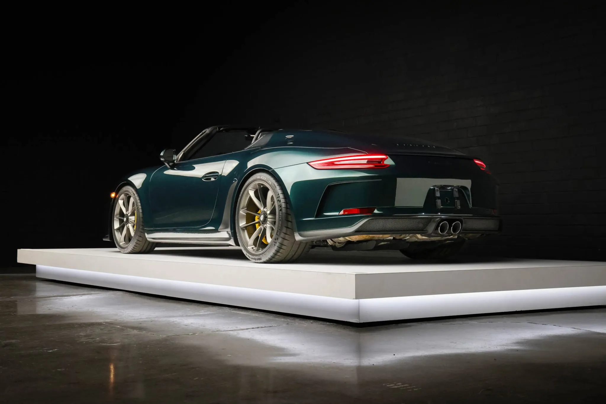 2019 Porsche 911 Speedster in Jet Green Metallic