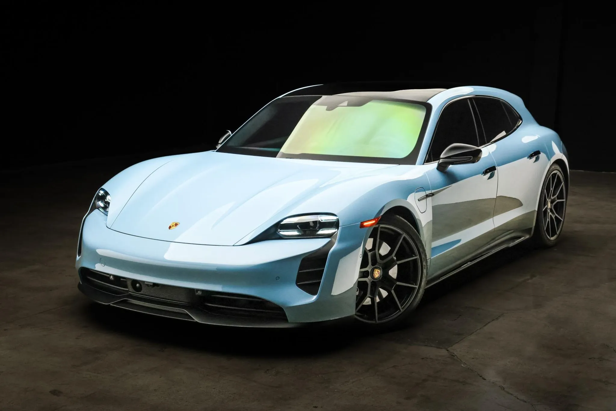 2023 Porsche Taycan GTS Sport Turismo in Frozen Blue Metallic