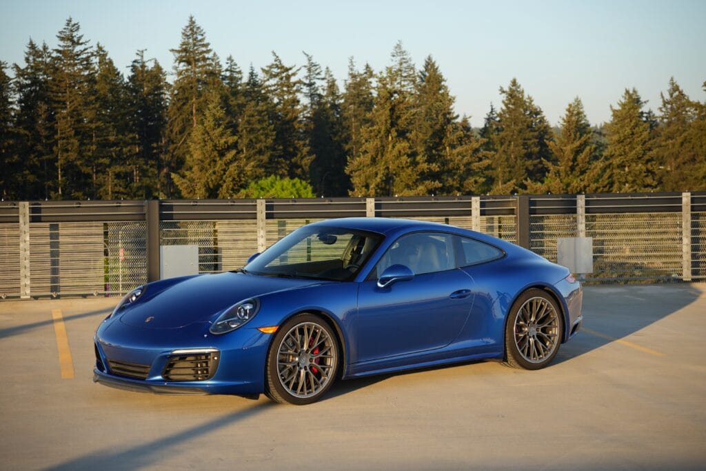 2017 Porsche 991.2 Carrera 4S Coupe In Sapphire Blue Metallic