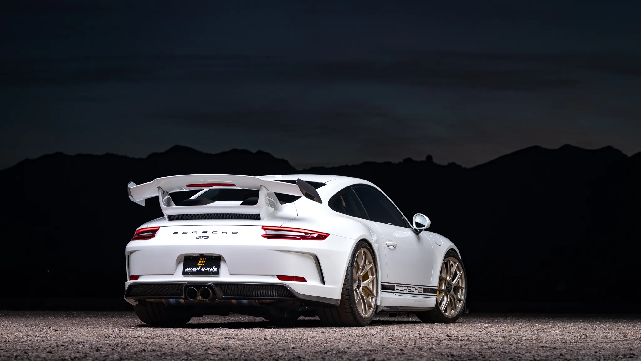 2018 Porsche 911 GT3 in Oryx White Metallic