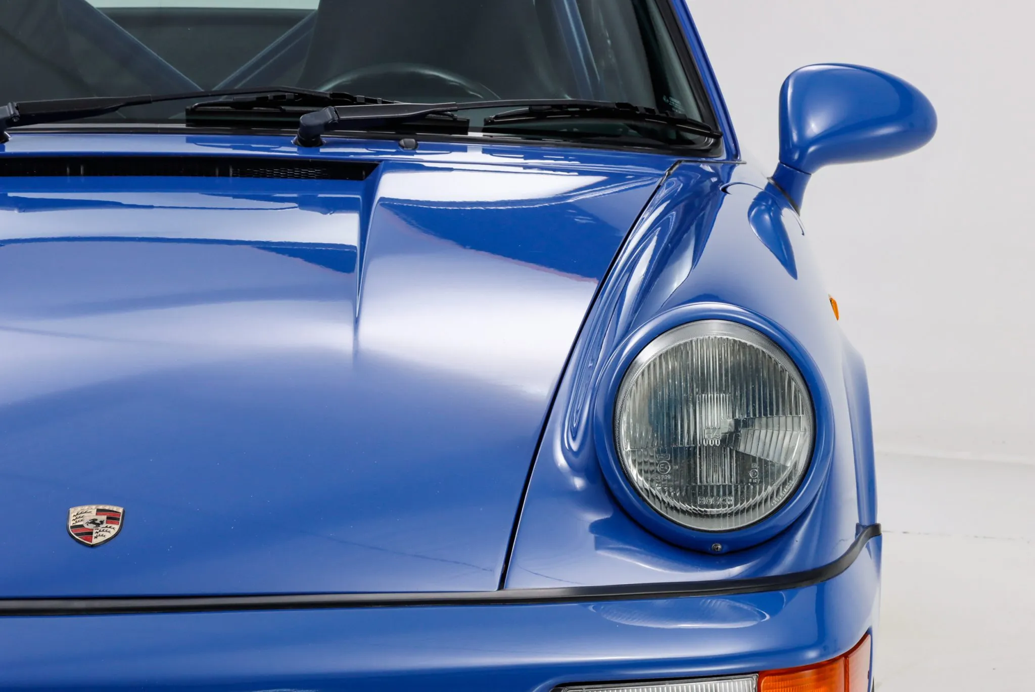 1992 Porsche 911 Carrera RS in Maritime Blue