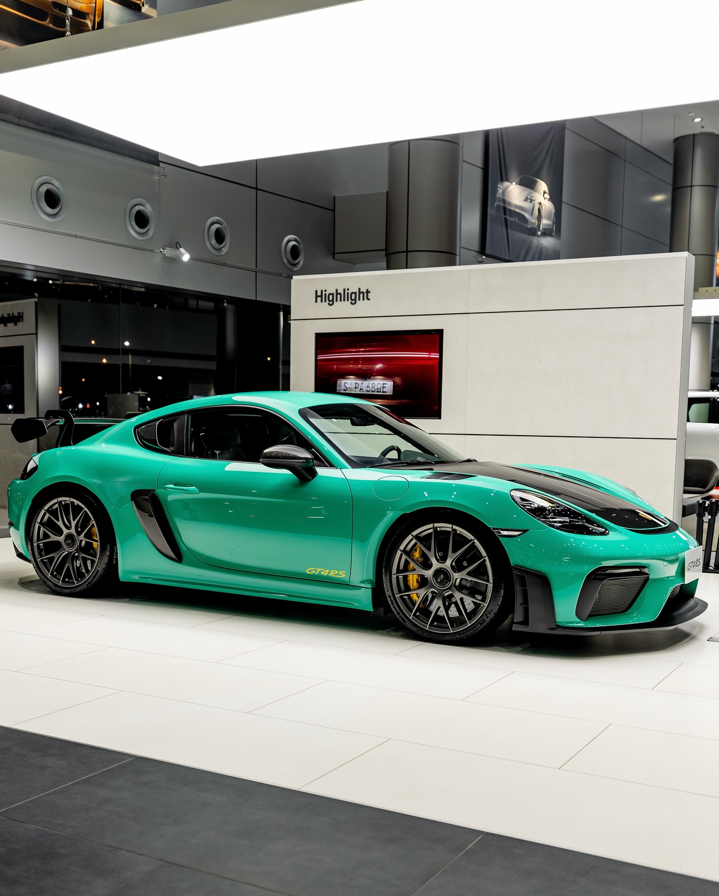 2024 Porsche 718 Cayman GT4 RS Weissach Package in Lighter Green
