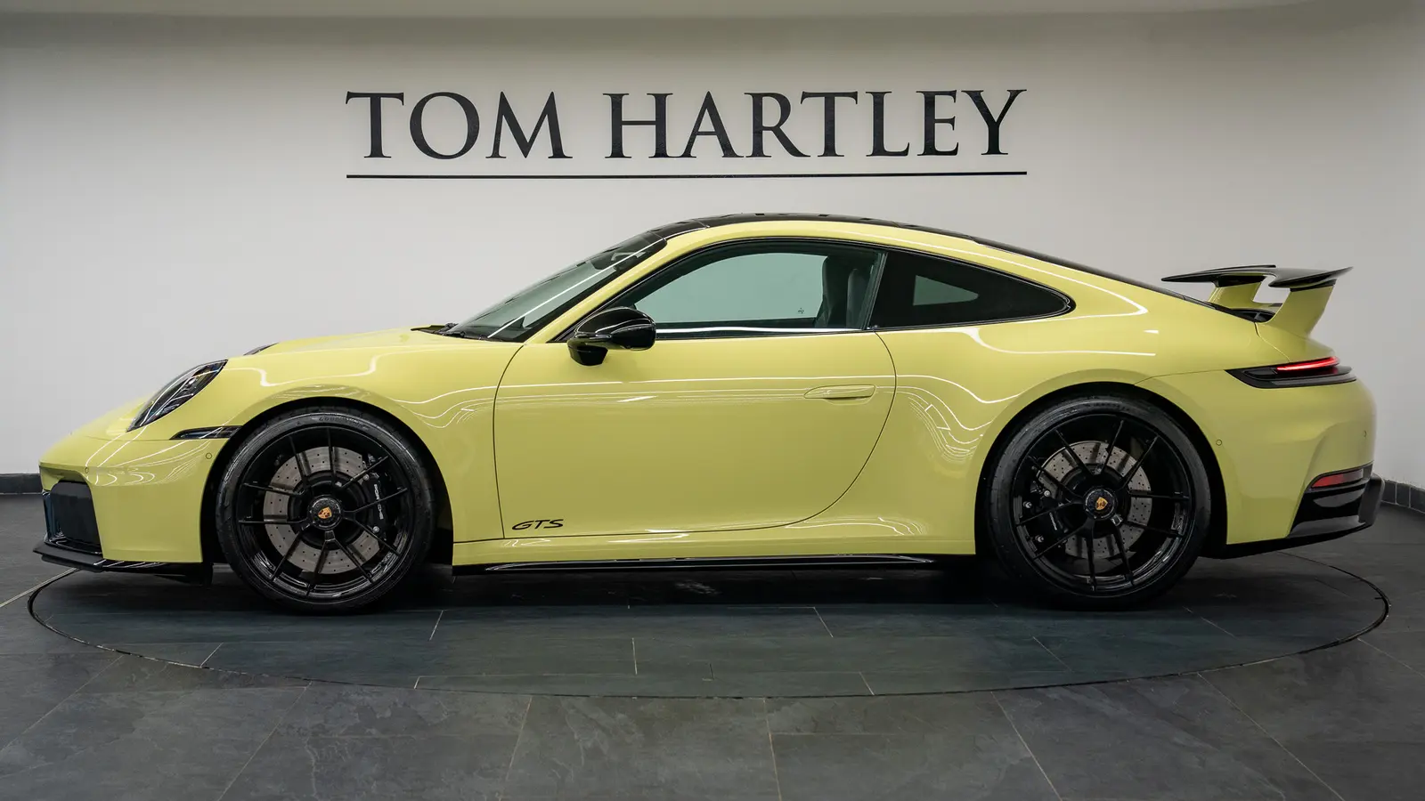 2025 Porsche 911 Carrera 4 GTS in Cartagena Yellow Metallic