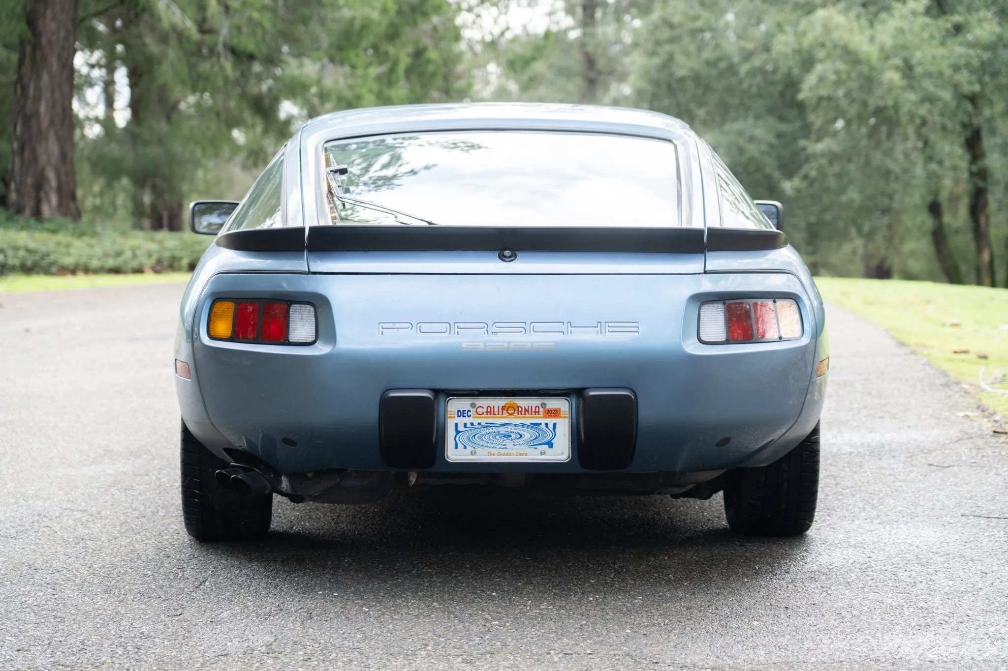 1986.5 Porsche 928S in Iris Blue Metallic