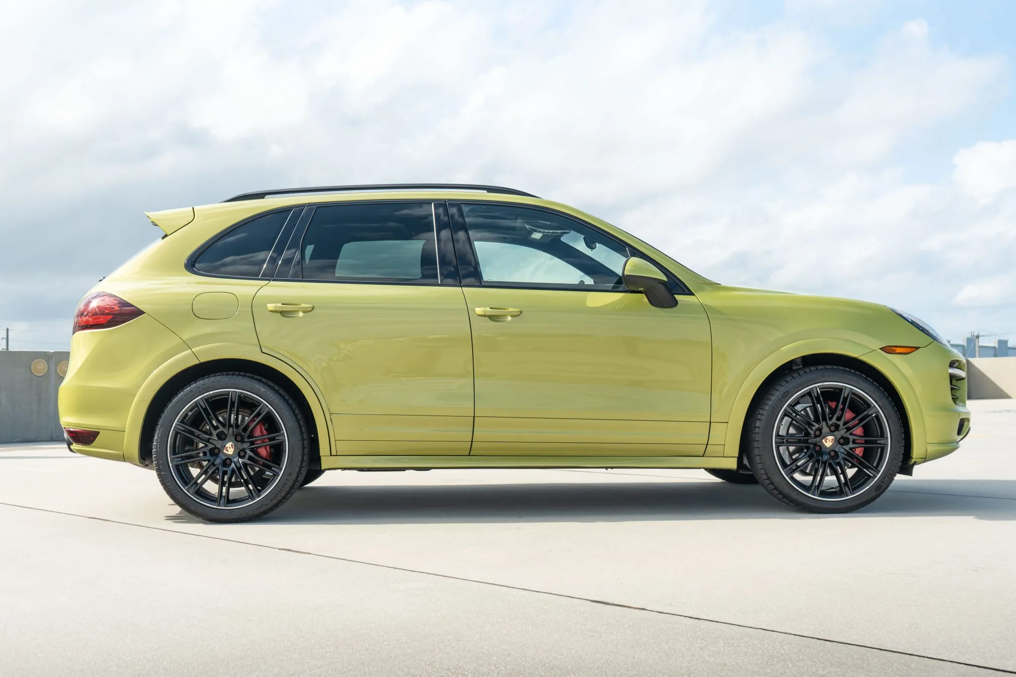 2014 Porsche Cayenne GTS in Peridot Metallic