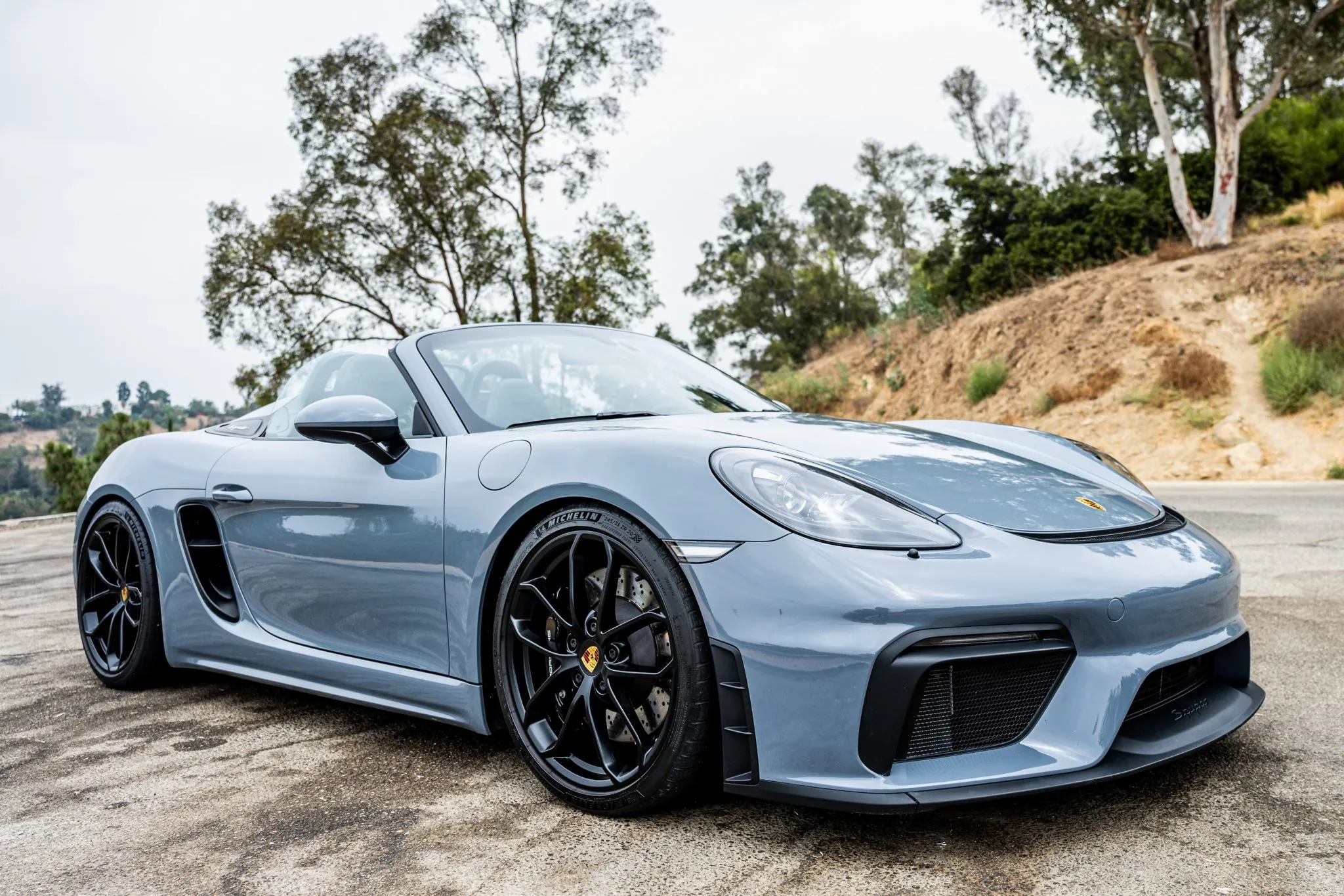 2023 Porsche 718 Spyder in Arctic Grey