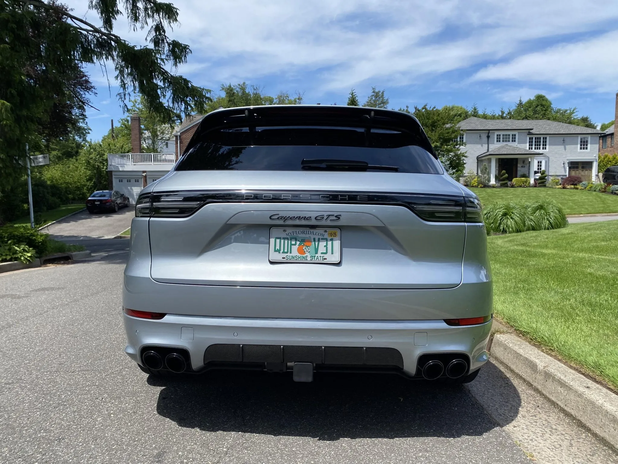 2021 Porsche Cayenne GTS in Dolomite Silver Metallic