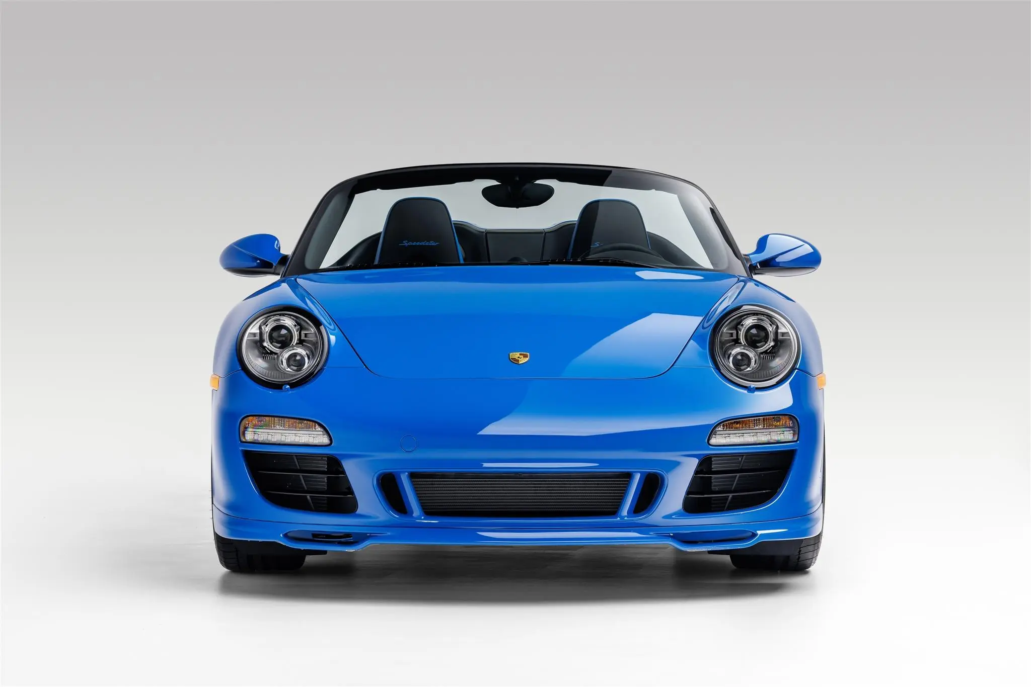 2011 Porsche 911 Speedster in Pure Blue