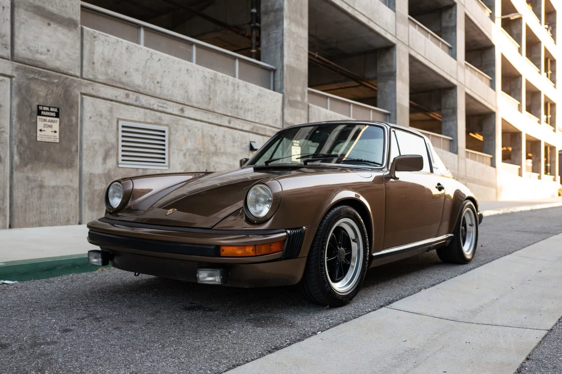 1979 Porsche 911 SC In Tobacco Metallic
