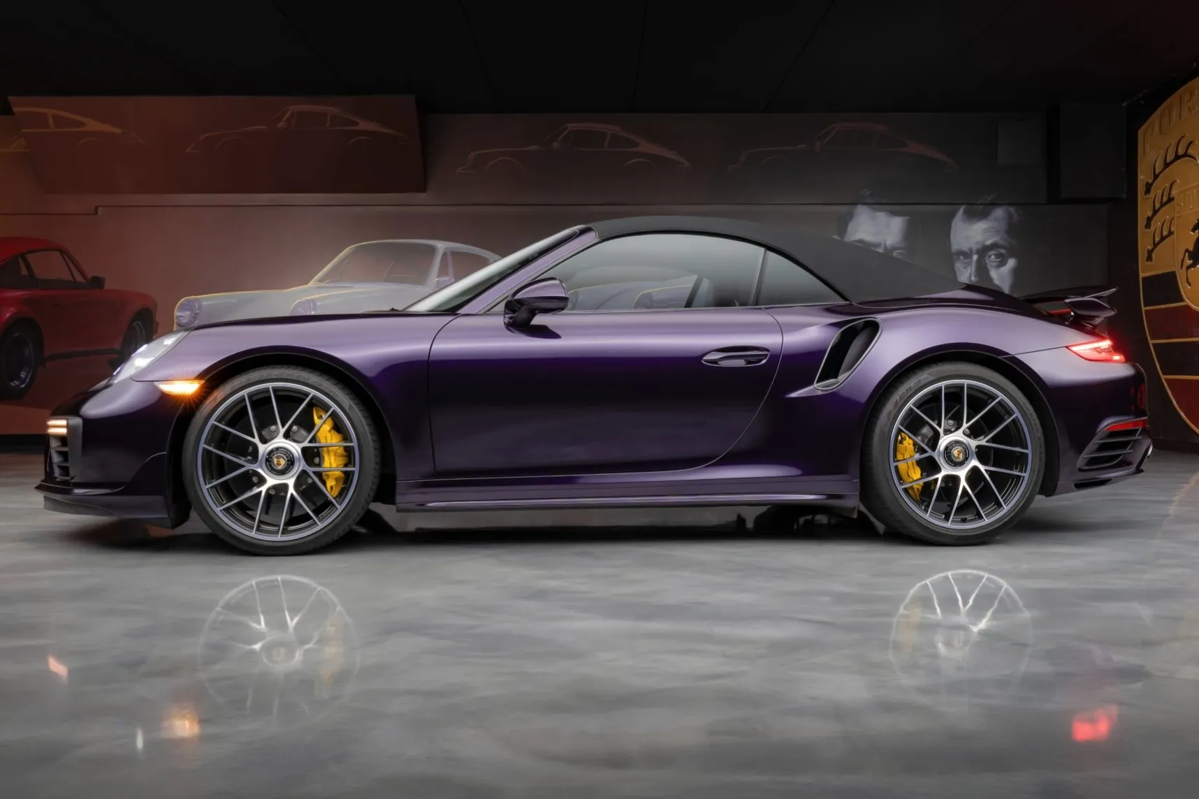 2019 Porsche 911 Turbo S Cabriolet In Viola Metallic