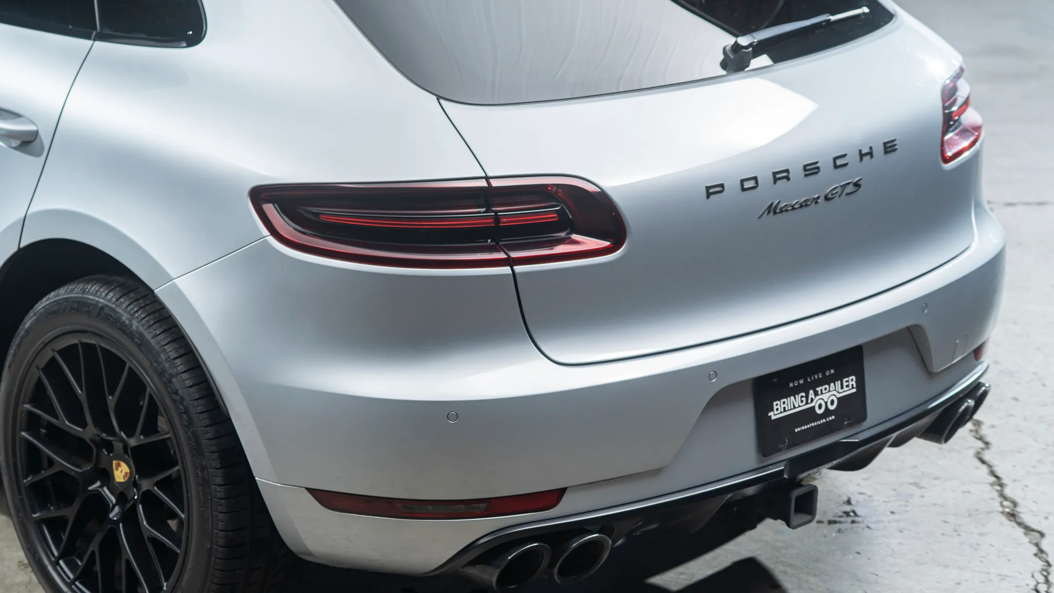2017 Porsche Macan GTS in Rhodium Silver Metallic