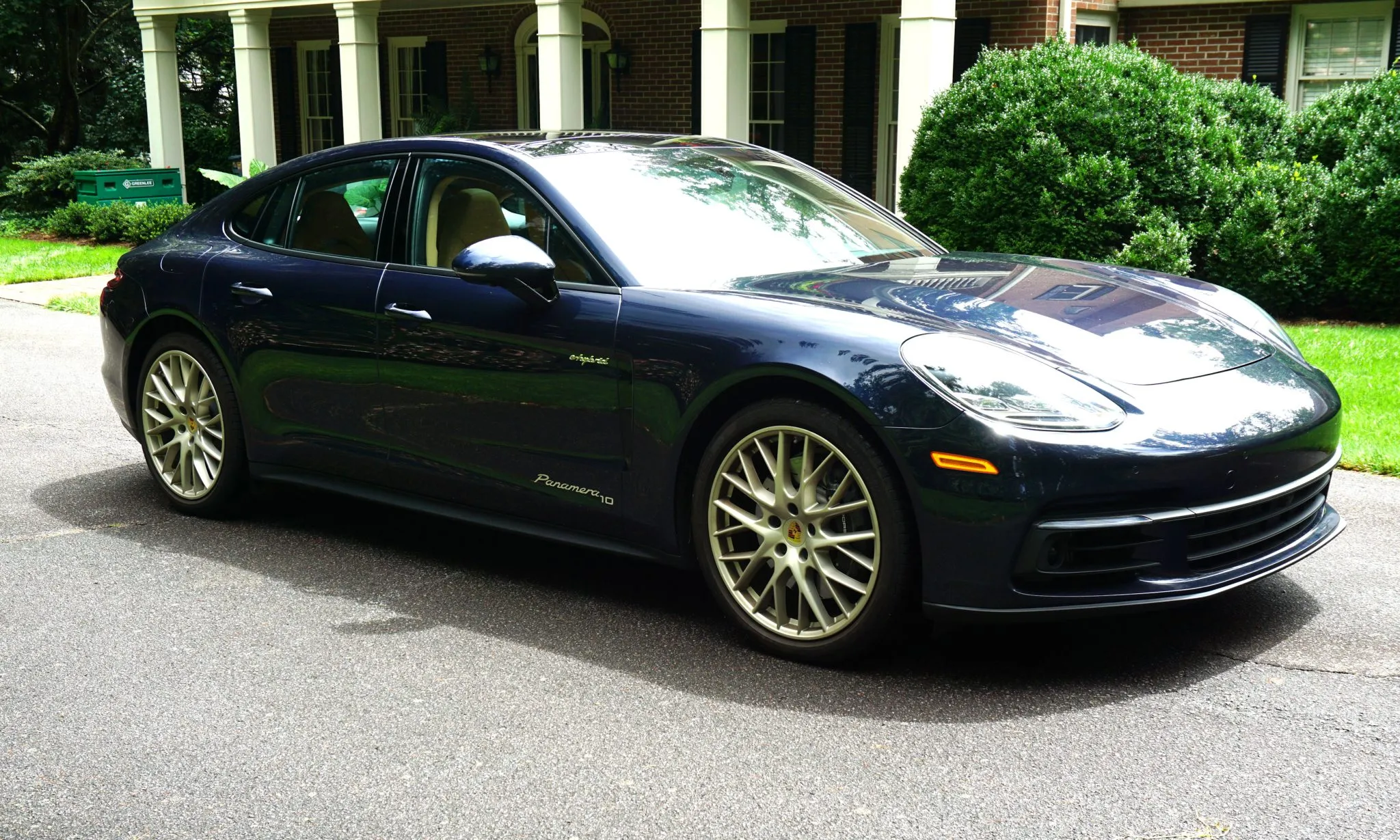 2020 Porsche Panamera 4 E-Hybrid 10 Year Edition in Night Blue Metallic