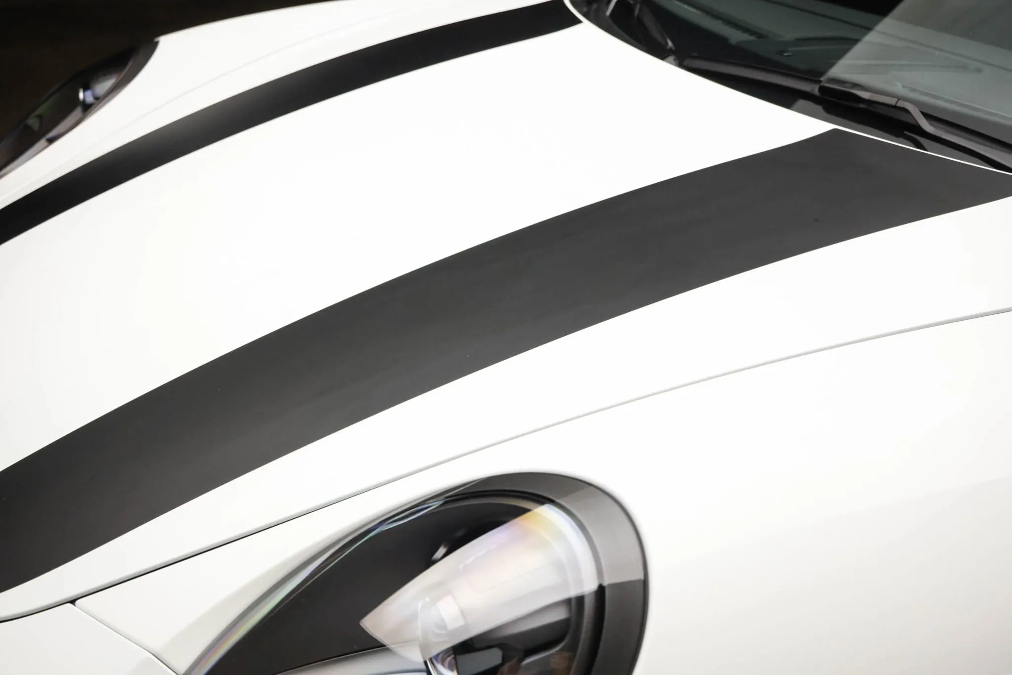 2016 Porsche 911 R in White