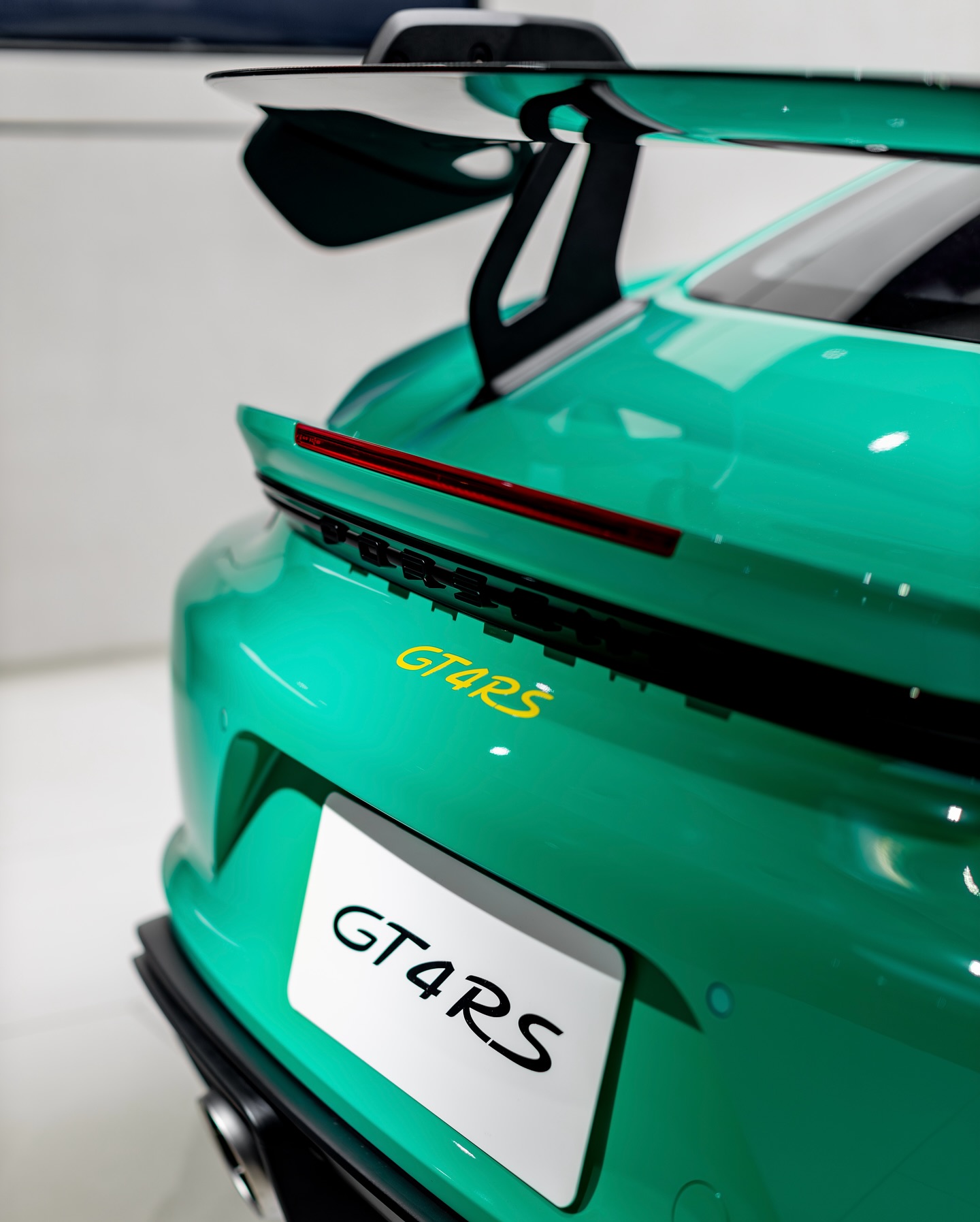 2024 Porsche 718 Cayman GT4 RS Weissach Package in Lighter Green