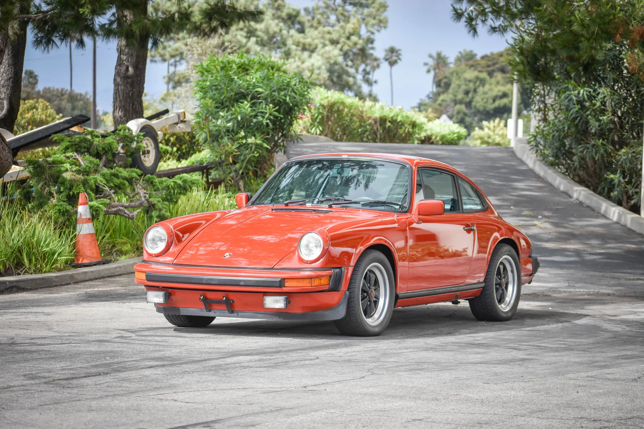 1977 Porsche 911S in Peru Red