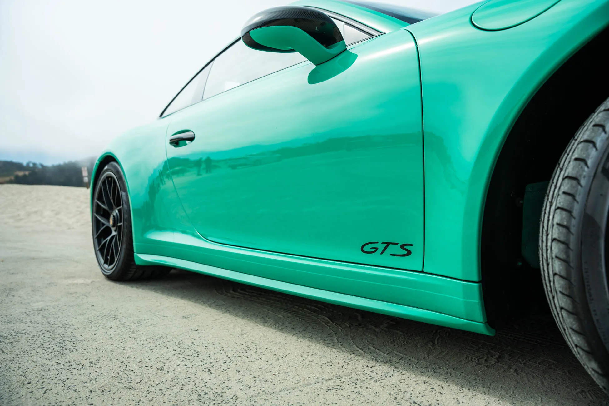 2019 Porsche 911 Carrera 4 GTS Coupe in Jade Green Metallic