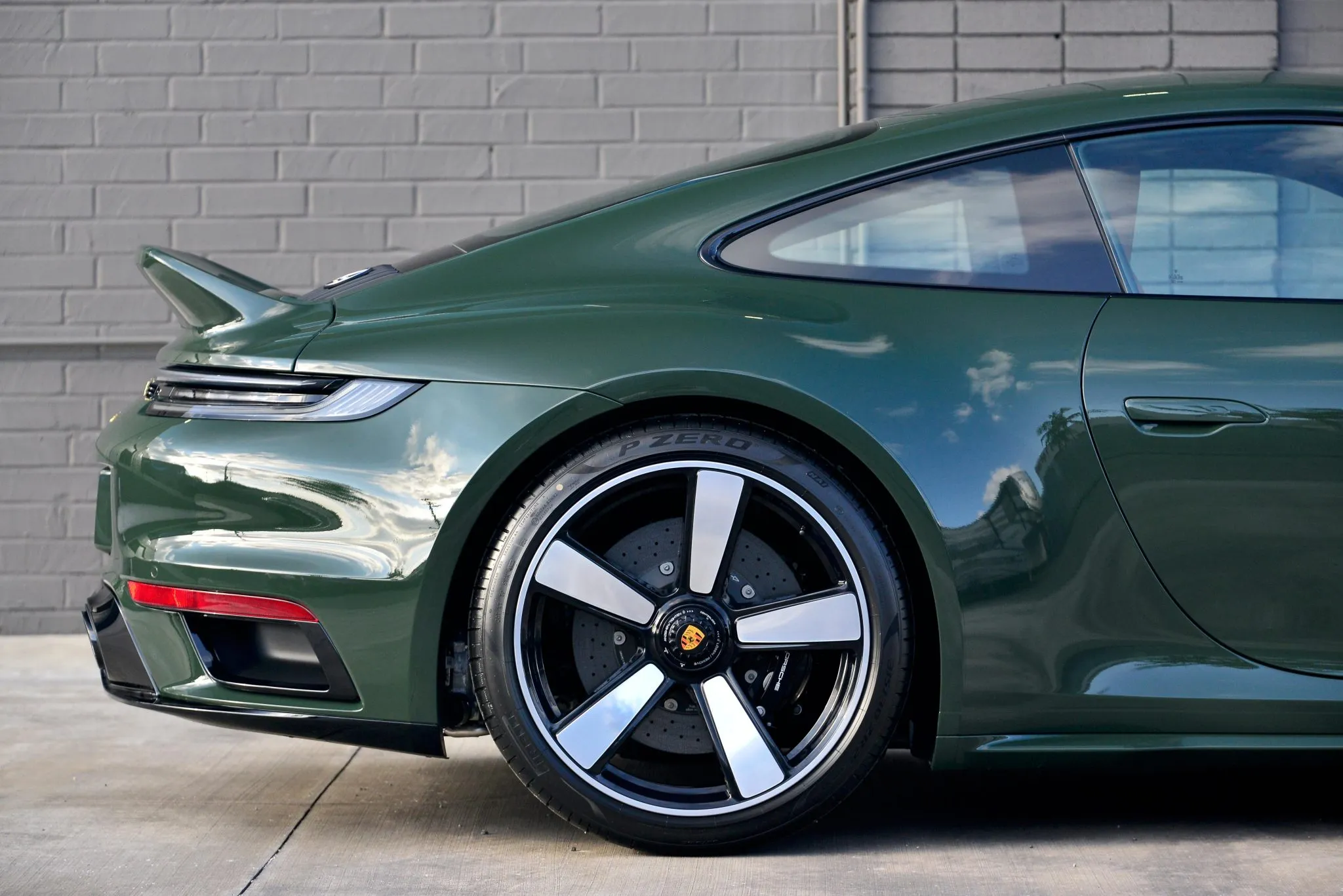 2023 Porsche 911 Sport Classic In Underberg Green