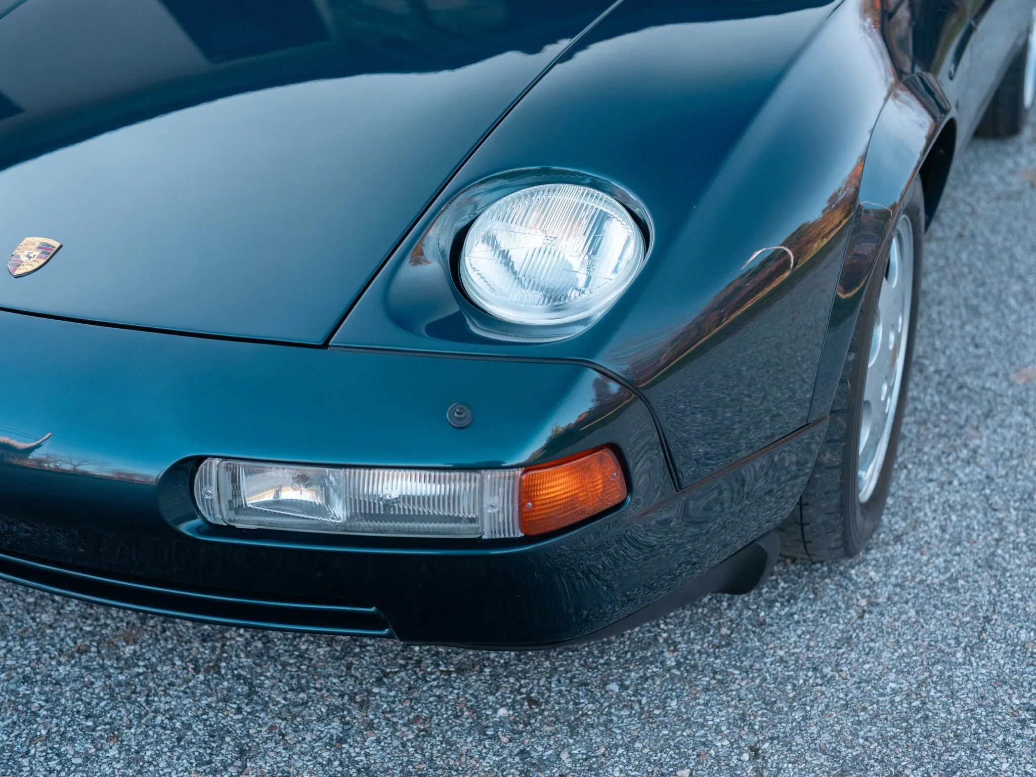 1991 Porsche 928 GT in Amazonas Green Metallic