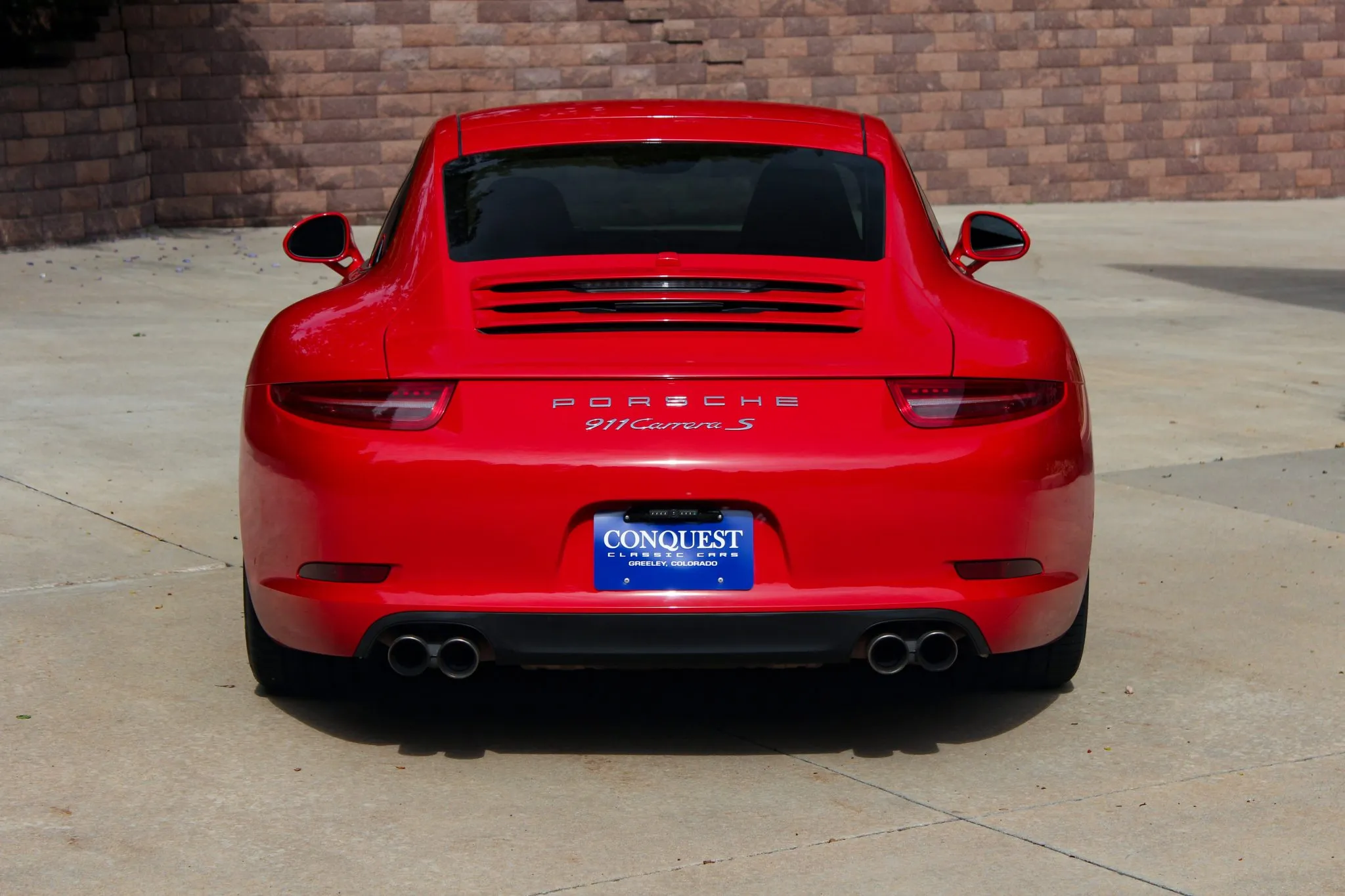 2015 Porsche 911 Carrera S Coupe in Guards Red