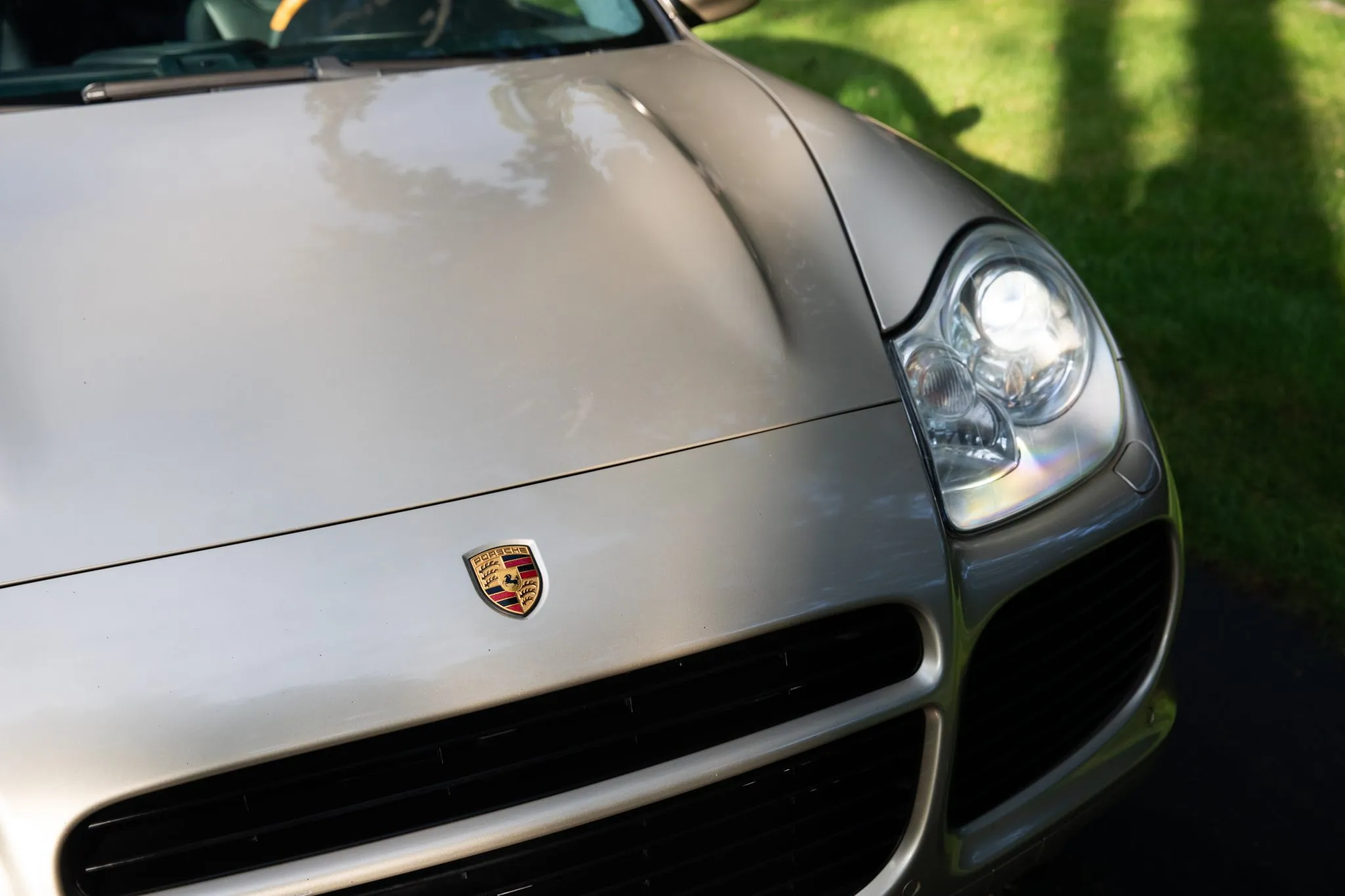 2004 Porsche Cayenne Turbo in Prosecco Metallic