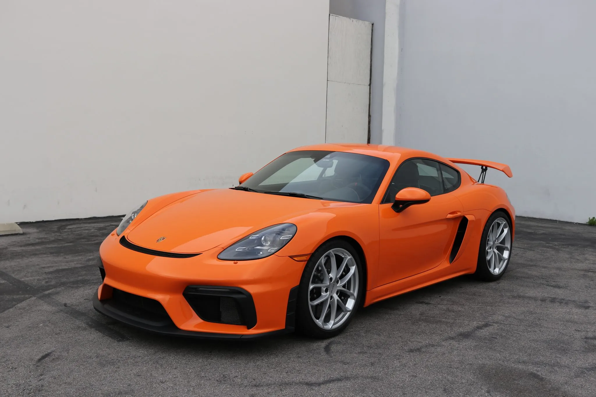 2021 Porsche 718 Cayman GT4 in Pastel Orange