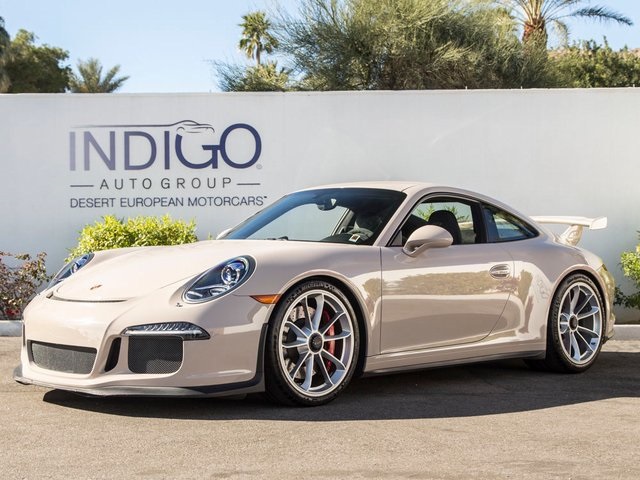 2015 Porsche 911 GT3 Coupe in Pearl Grey
