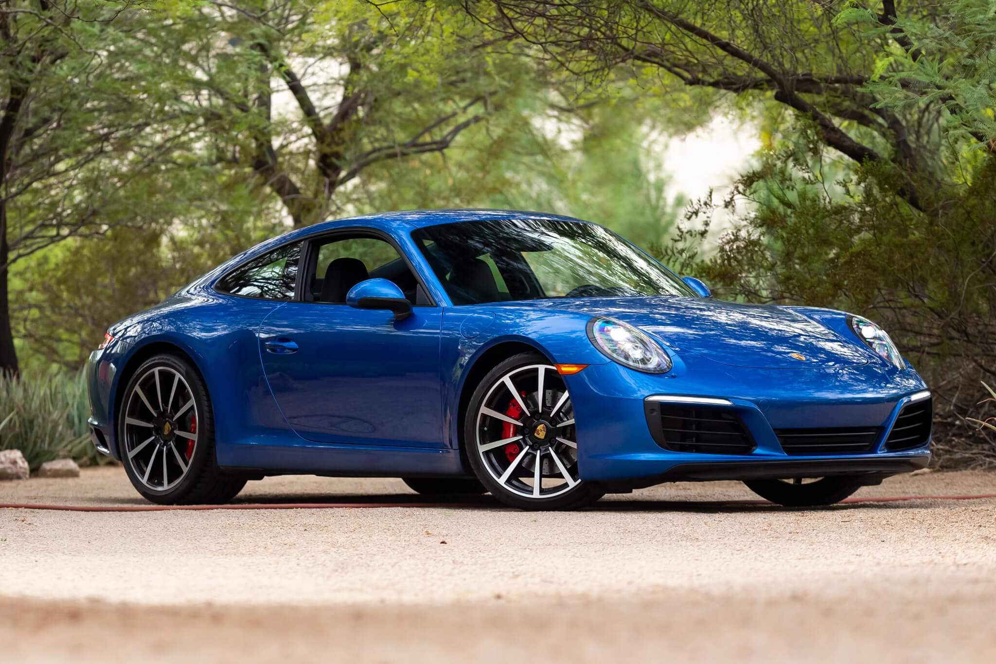 2017 Porsche 991.2 Carrera S In Sapphire Blue Metallic