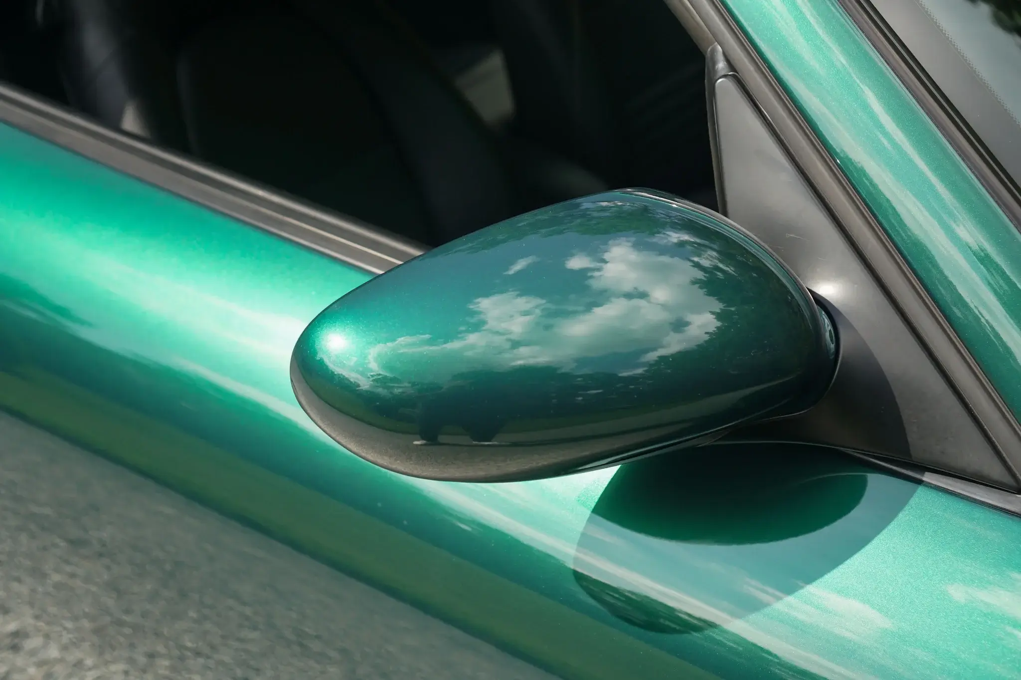 2000 Porsche 911 Carrera in Rainforest (Jungle) Green Metallic