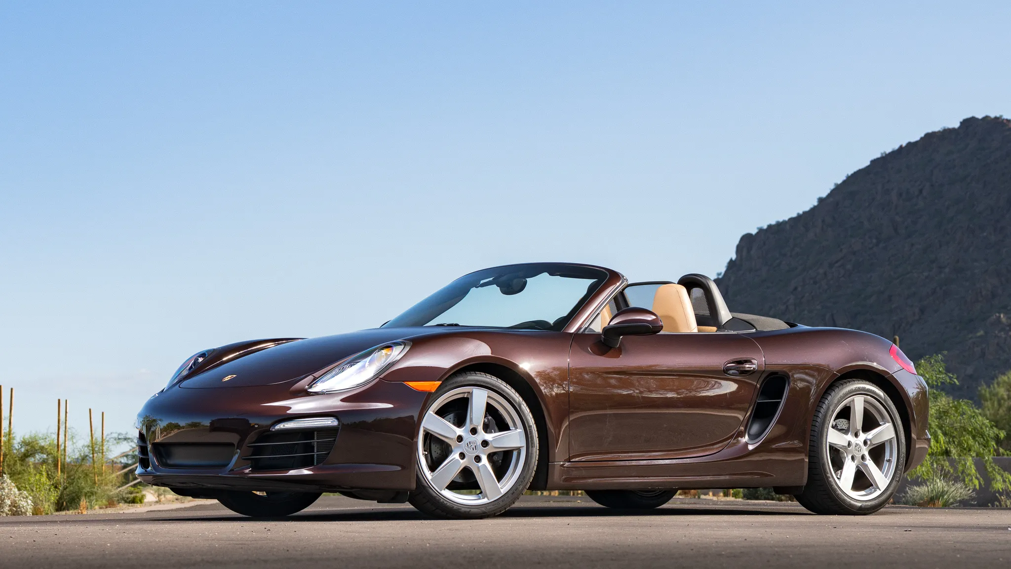 2016 Porsche Boxster in Mahogany Metallic