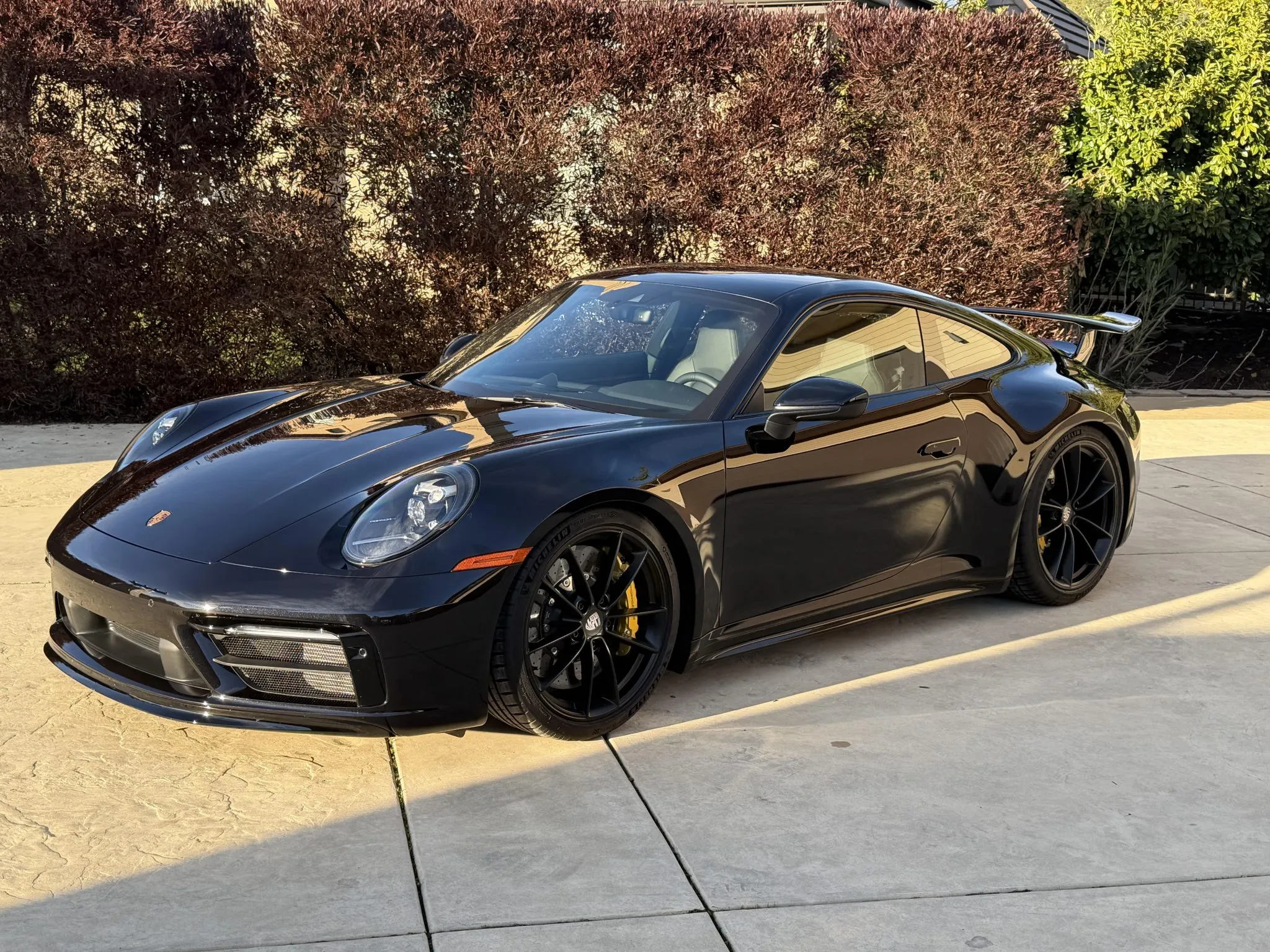 2023 Porsche 911 Carrera Coupe in Jet Black Metallic