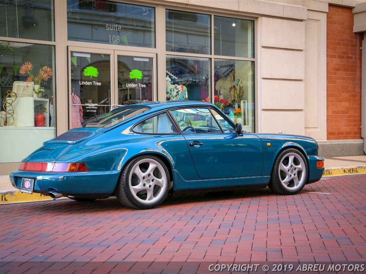 1991 Porsche 911 Carrera 2 in Murano Green