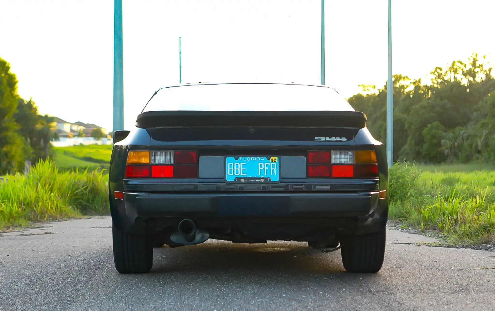 1987 Porsche 944 in Azurite Blue