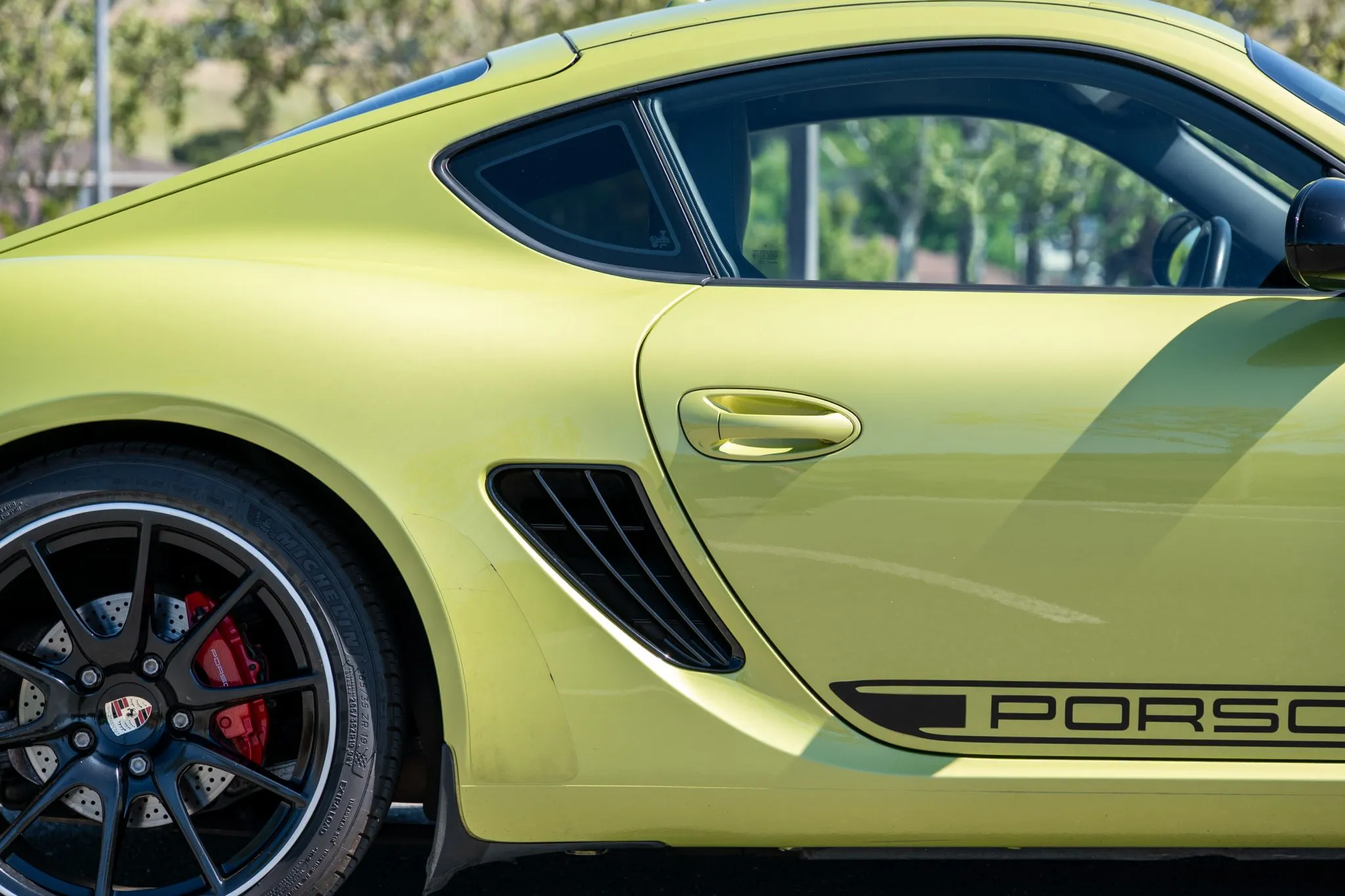 2012 Porsche Cayman R in Peridot Metallic