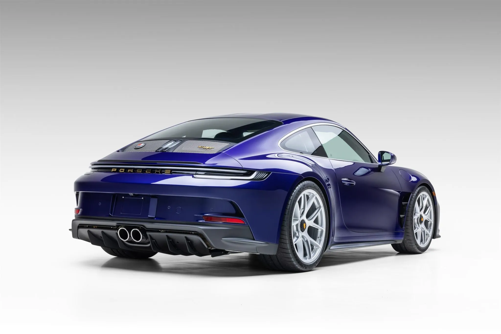 2024 Porsche 911 S/T Heritage Design in Gentian Blue Metallic