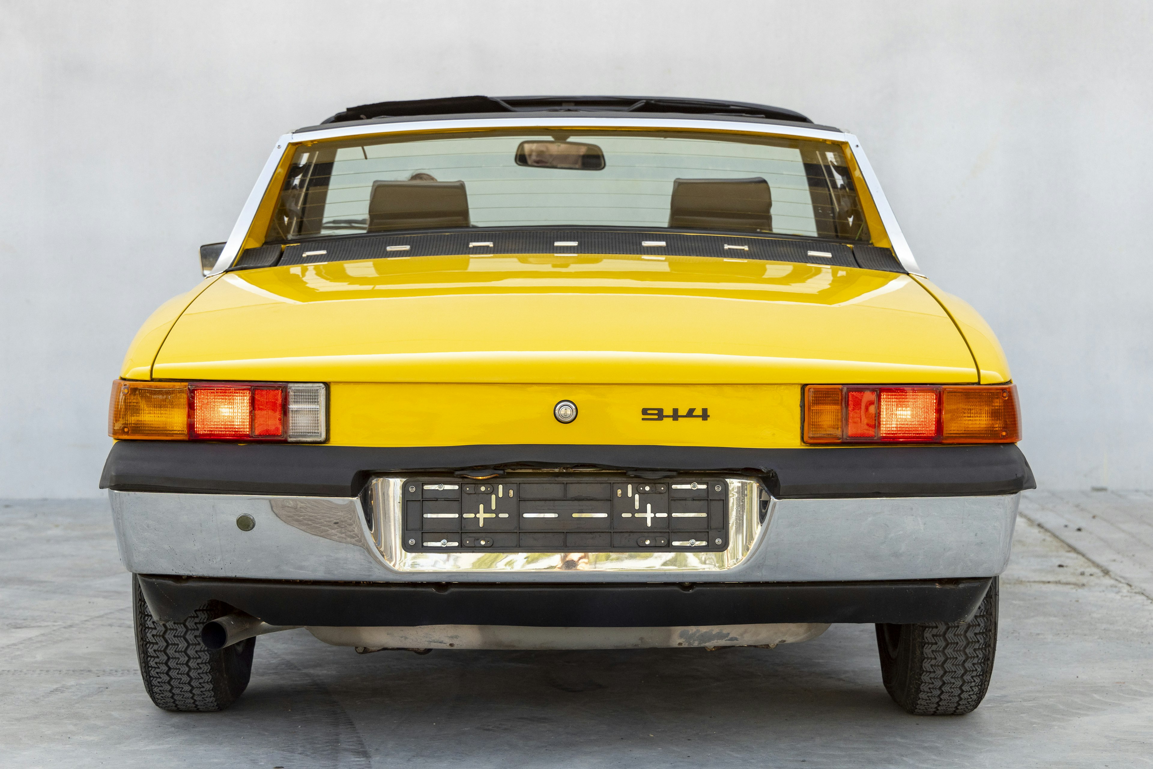 1973 Porsche 914 2.0 in Summer Yellow
